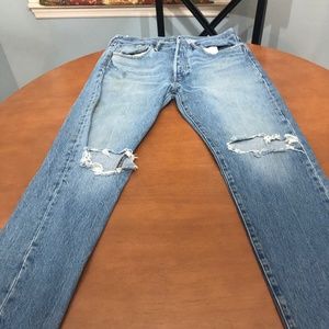 Levis 501 CT Ripped Knee Stonewash Light Jeans